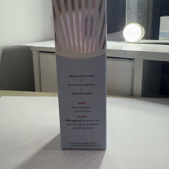 5/$60 First Aid Beauty Ultra Repair Face Moisturizer - SPF 30 - Picture 2 of 4